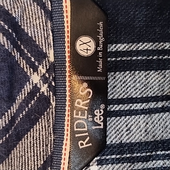 Riders by Lee Long Sleeve Button Down Women's size 4X - Picture 3 of 6